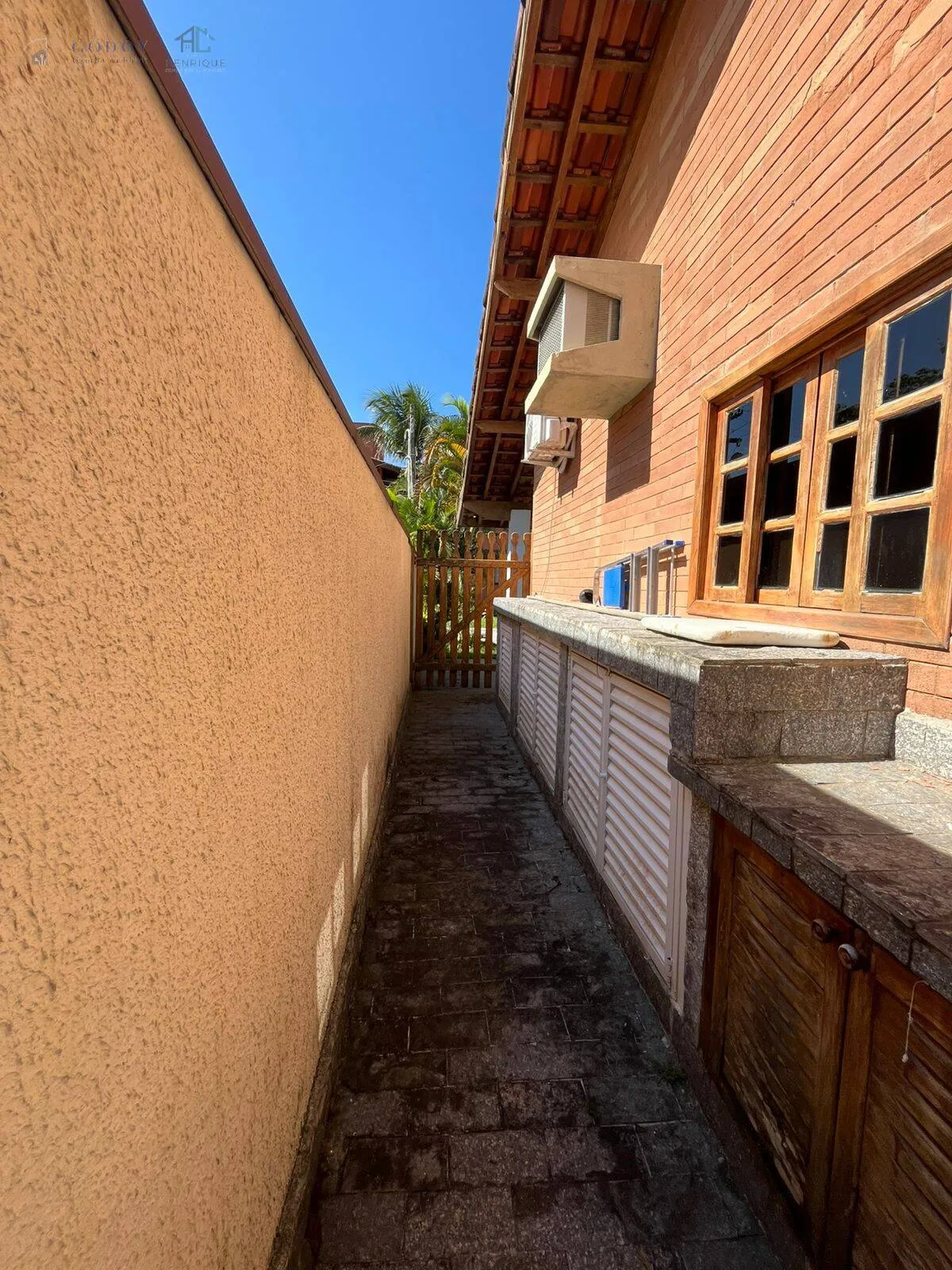 Imagem Excelente para Temporada: Casa com Piscina em Condomínio Seguro e Tranquilo