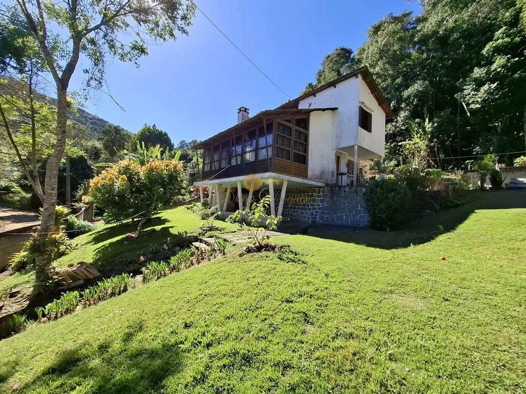 Foto do imóvel Casa para Venda em Teresópolis / RJ em Estrada Holanda