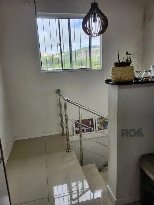Imagem Casa com 4 quartos, 1 suíte, 7 vagas - 97,32m² no bairro Jardim Carvalho, Poa/RS