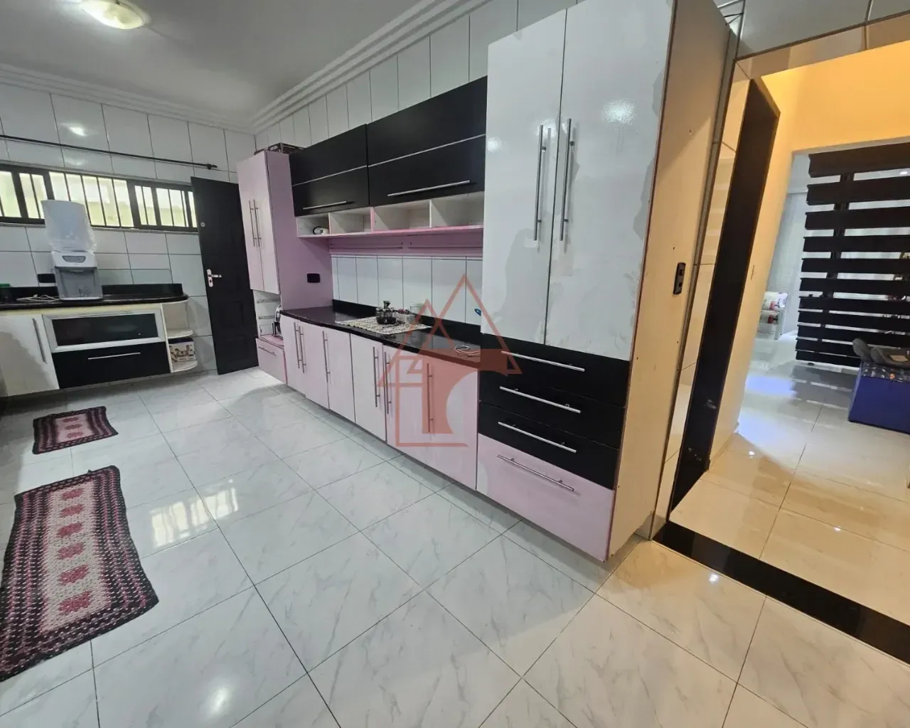 Imagem Sobrado com 3 Quartos à Venda, 228 m² em Vila Ponte Nova - Cubatão