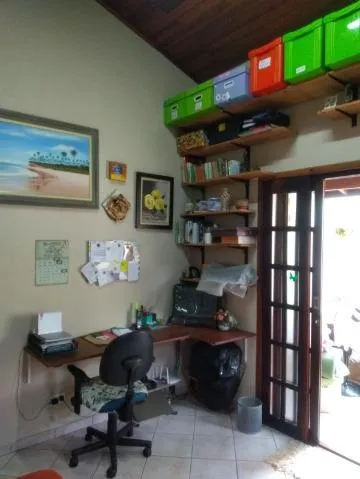 Imagem VENDA DE CASA NO JARDIM AMARAL, EM ITAQUAQUECETUBA/SP, 132m² com 02 dorm, garagem coberta e área de lazer com churrasqueira e redário. CONSULTE-NOS.