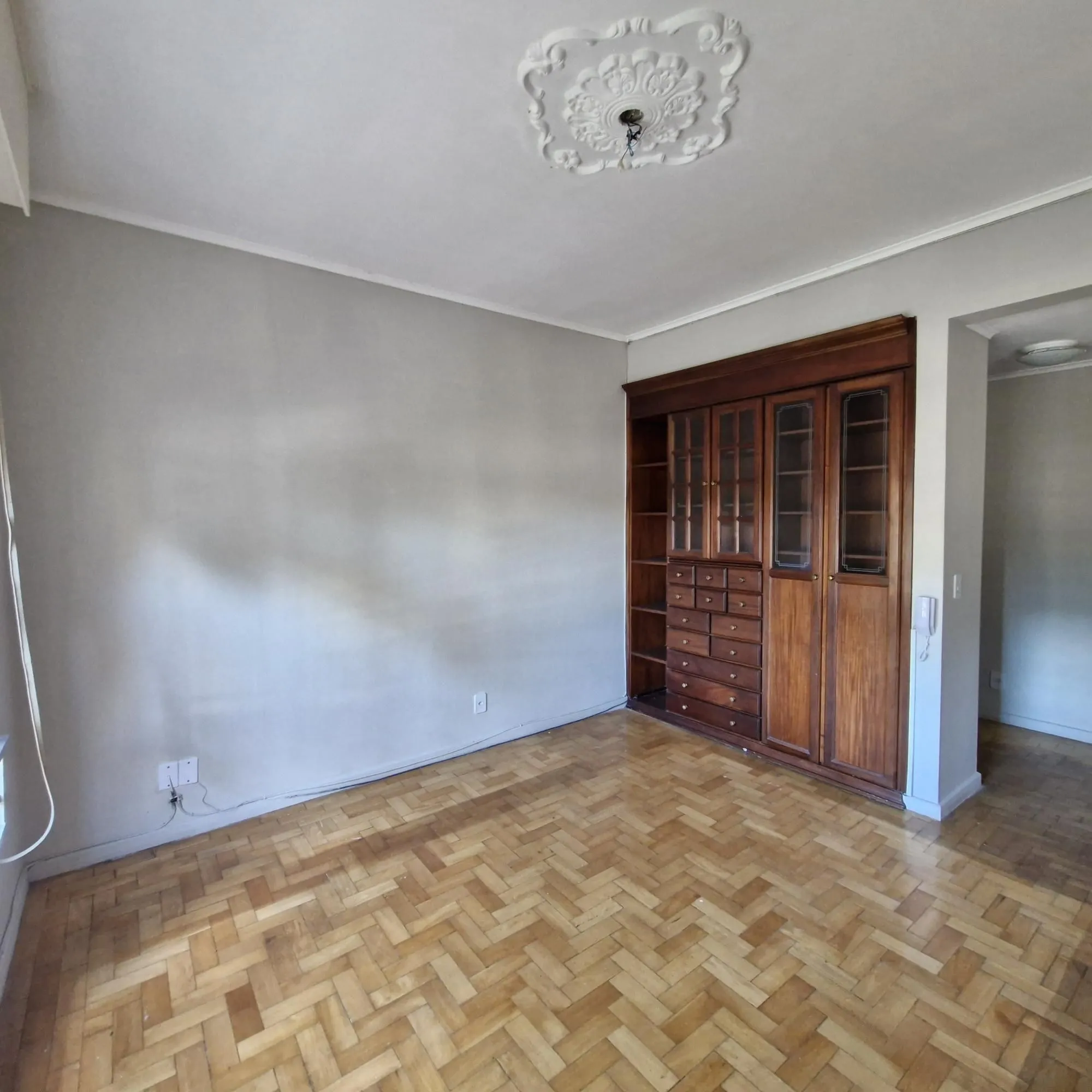 Imagem Oportunidade Única! Apartamento de 3 Dormitórios no Praia de Belas - Porto Alegre/RS