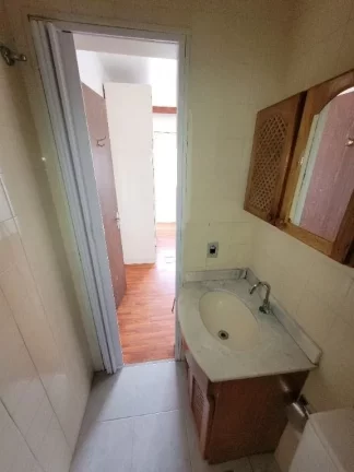 Imagem Apartamento com 1 dormitório à venda, 42 m² por R$ 178.000,00 - Santana - Porto Alegre/RS