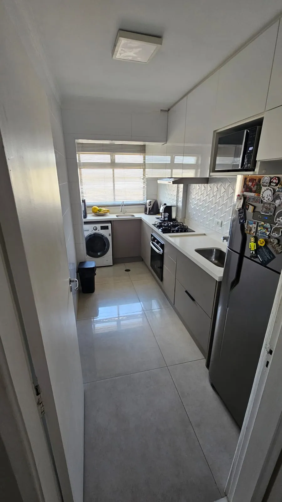 Imagem VENDO LINDO APARTAMENTO DE 03 DORMITORIOS NO BAIRRO CAMPO GRANDE!