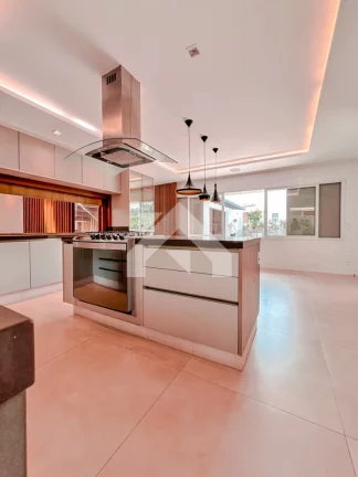 Imagem Casa de Condomínio em Residencial Tambore - Barueri