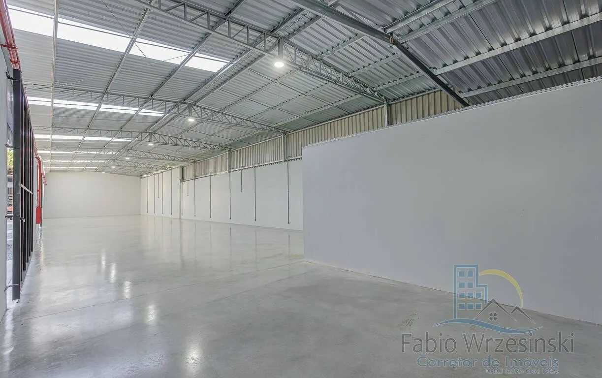 Imagem Galpão Comercial para Locação no Bairro Santa Catarina | + escritorio