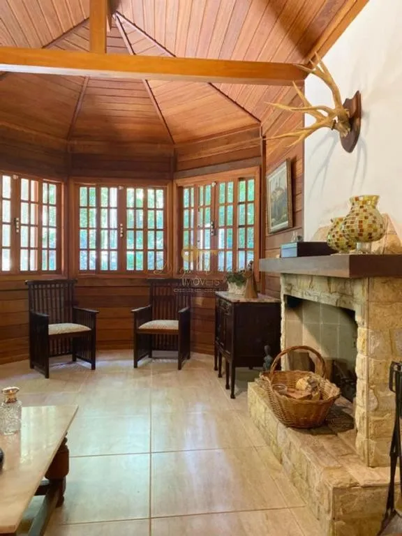 Imagem Casa para Venda em Teresópolis / RJ no bairro Quebra Frascos