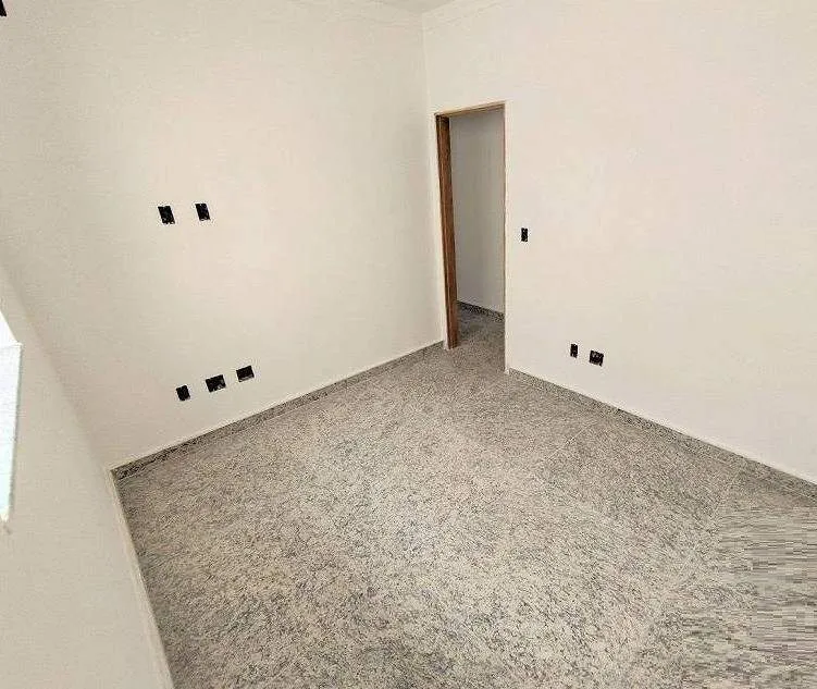 Imagem Casa duplex à venda, 3 quartos, 1 suíte, 2 vagas, Santa Mônica - Belo Horizonte/MG