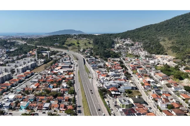 Imagem VDBJGZ 264 590441066-35 - Casa à venda no bairro Vargem do Bom Jesus - Florianópolis/SC
