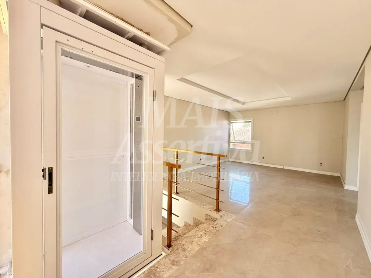 Imagem Sobrado com 03 suites, semi mobiliado para locação - São José em Canoas