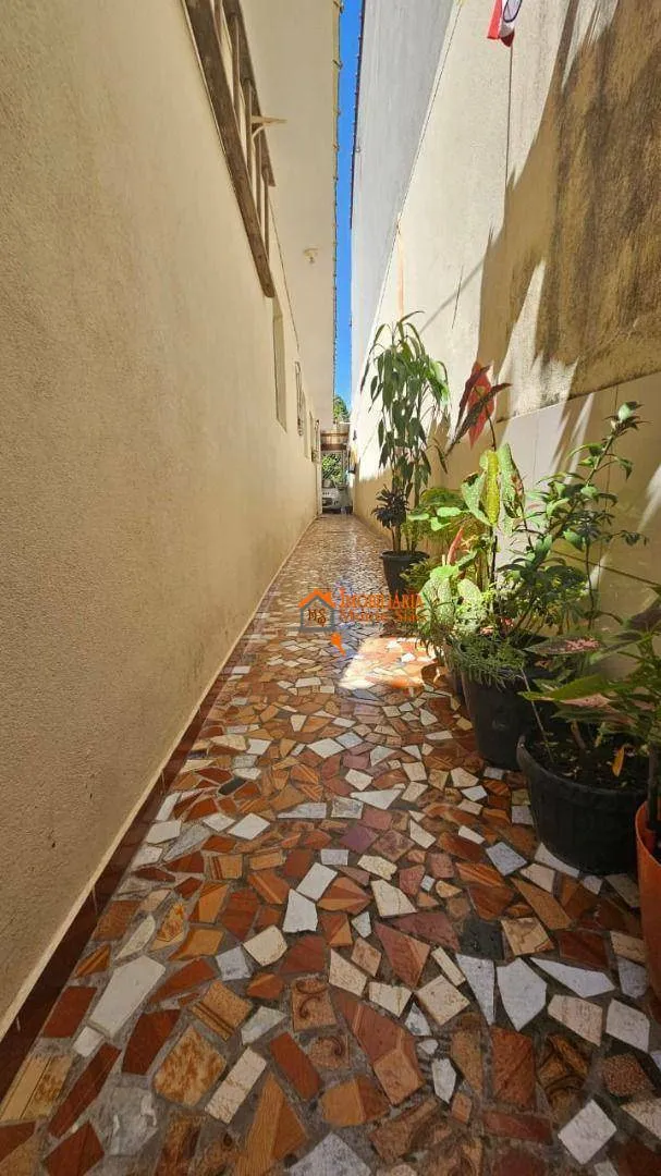 Imagem Casa com 3 dormitórios à venda, 100 m² por R$ 420.000,00 - Parque Continental - Guarulhos/SP