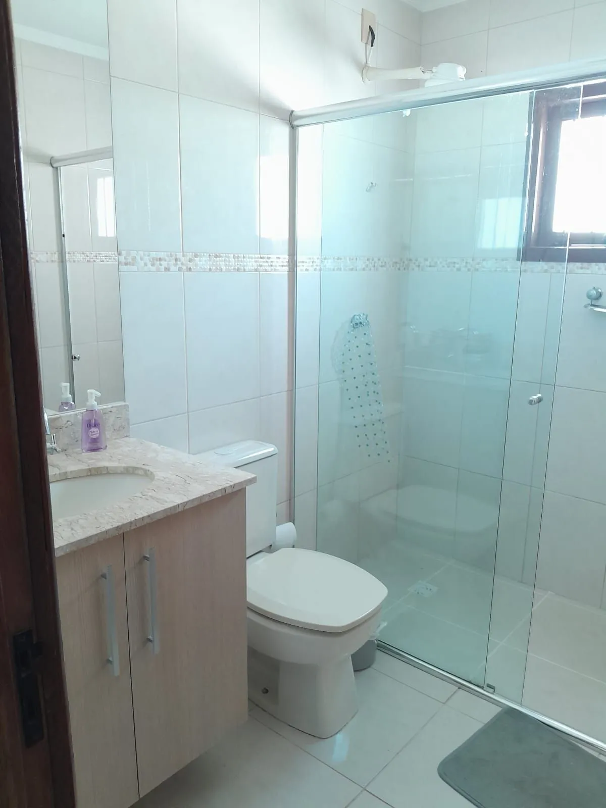 Imagem LINDA CASA 4 QUARTOS A VENDA, BAIRRO VILA NOVA, PORTO ALEGRE, RS