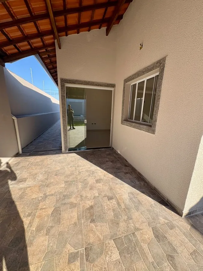 Imagem Casa para Venda em Itanhaém, Cibratel II, 2 dormitórios, 1 suíte, 2 banheiros, 4 vagas