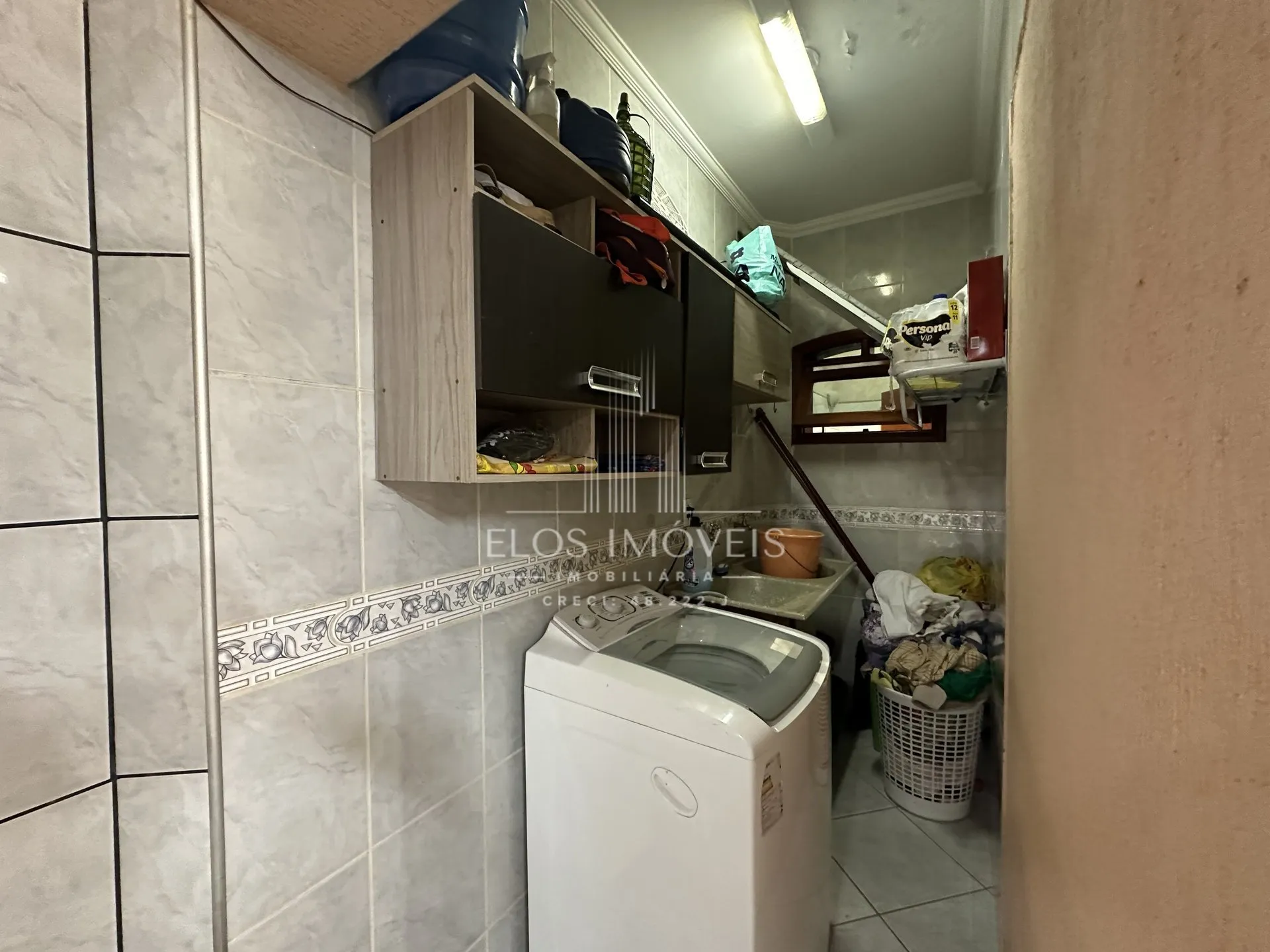 Imagem Sobrado de 3 quartos, 222m² no bairro Jardim das Palmeiras, em Limeira