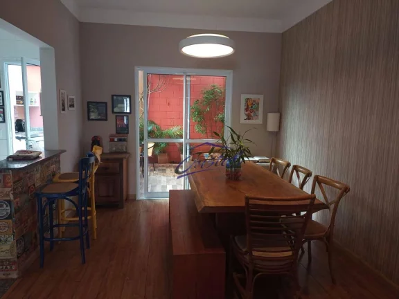Imagem Excelente Casa na Granja Viana!