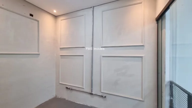 Imagem Avenida dos Bandeirantes Loja com 260m2 na Vila Olímpia