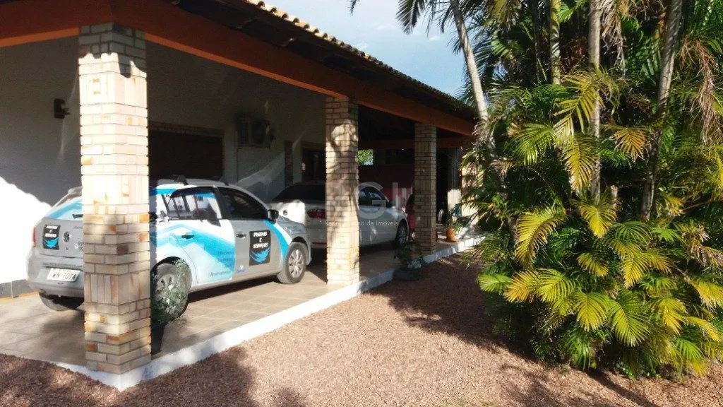 Imagem Casa para Venda - 220m², 2 dormitórios, sendo 1 suites, 4 vagas - Belém Novo
