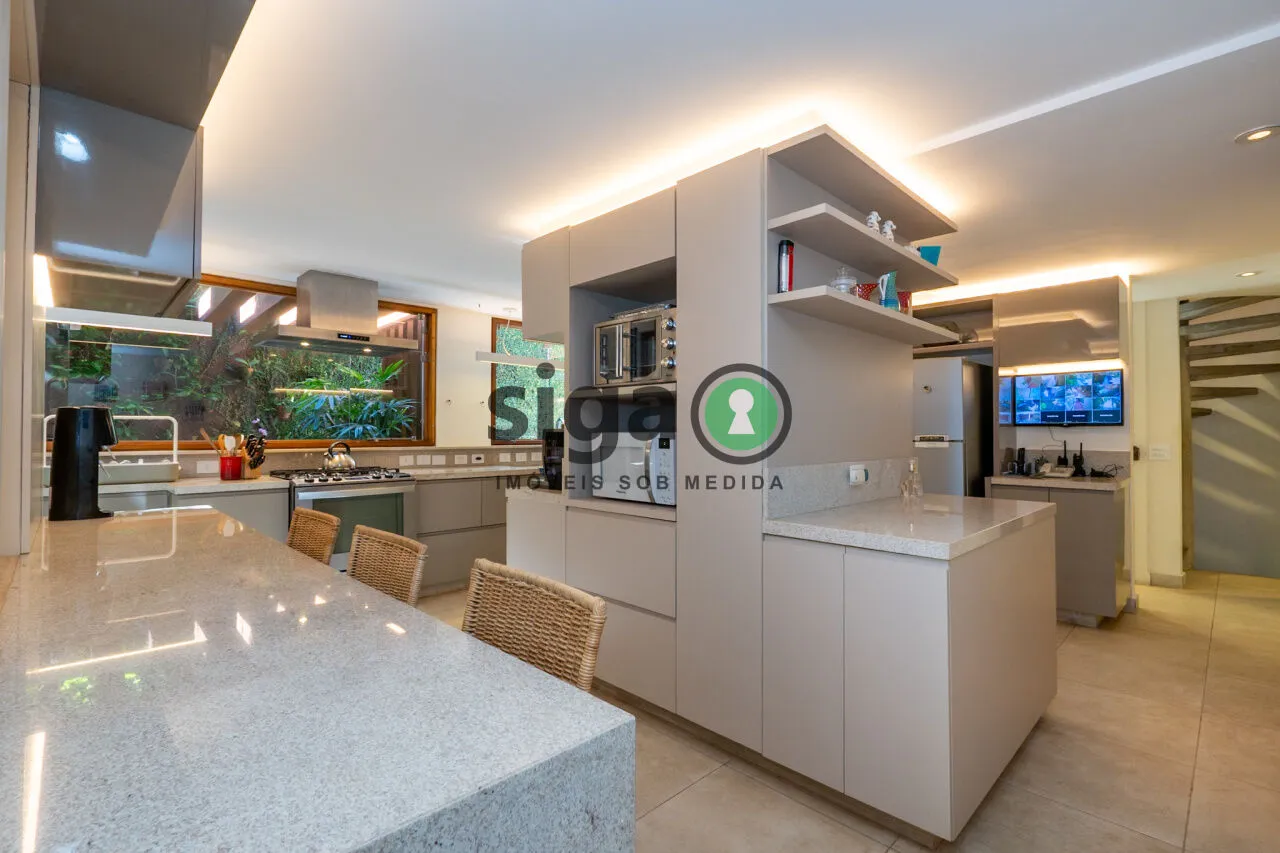 Imagem Casa com 455m² - 3 suítes - Moderna com Arquitetura Ramenzoni - Jardim Guedala - São Paulo/SP