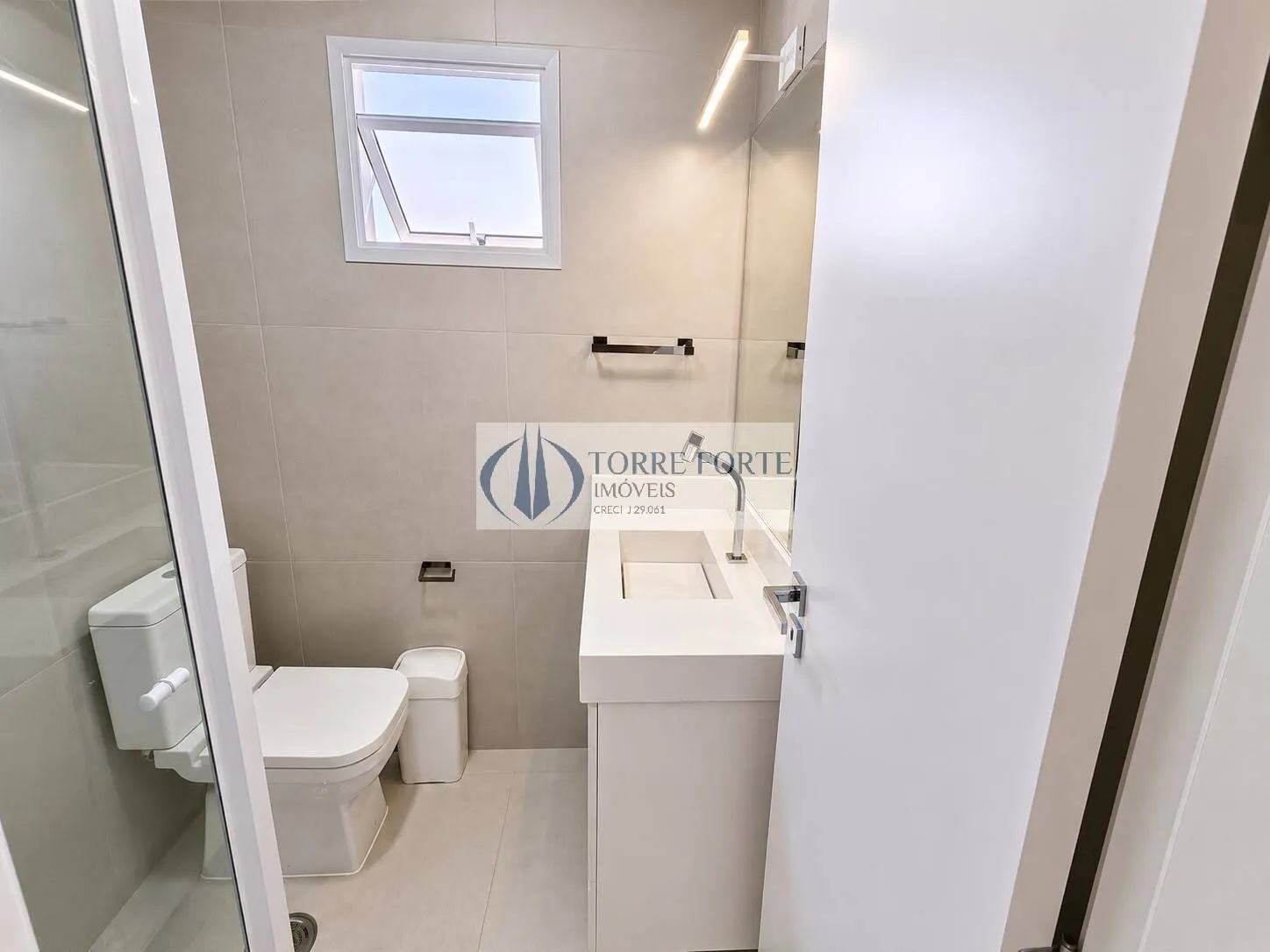 Imagem Lindo apartamento com 2 dormitorios 1 vaga de garagem na Vila Gomes Cardim.