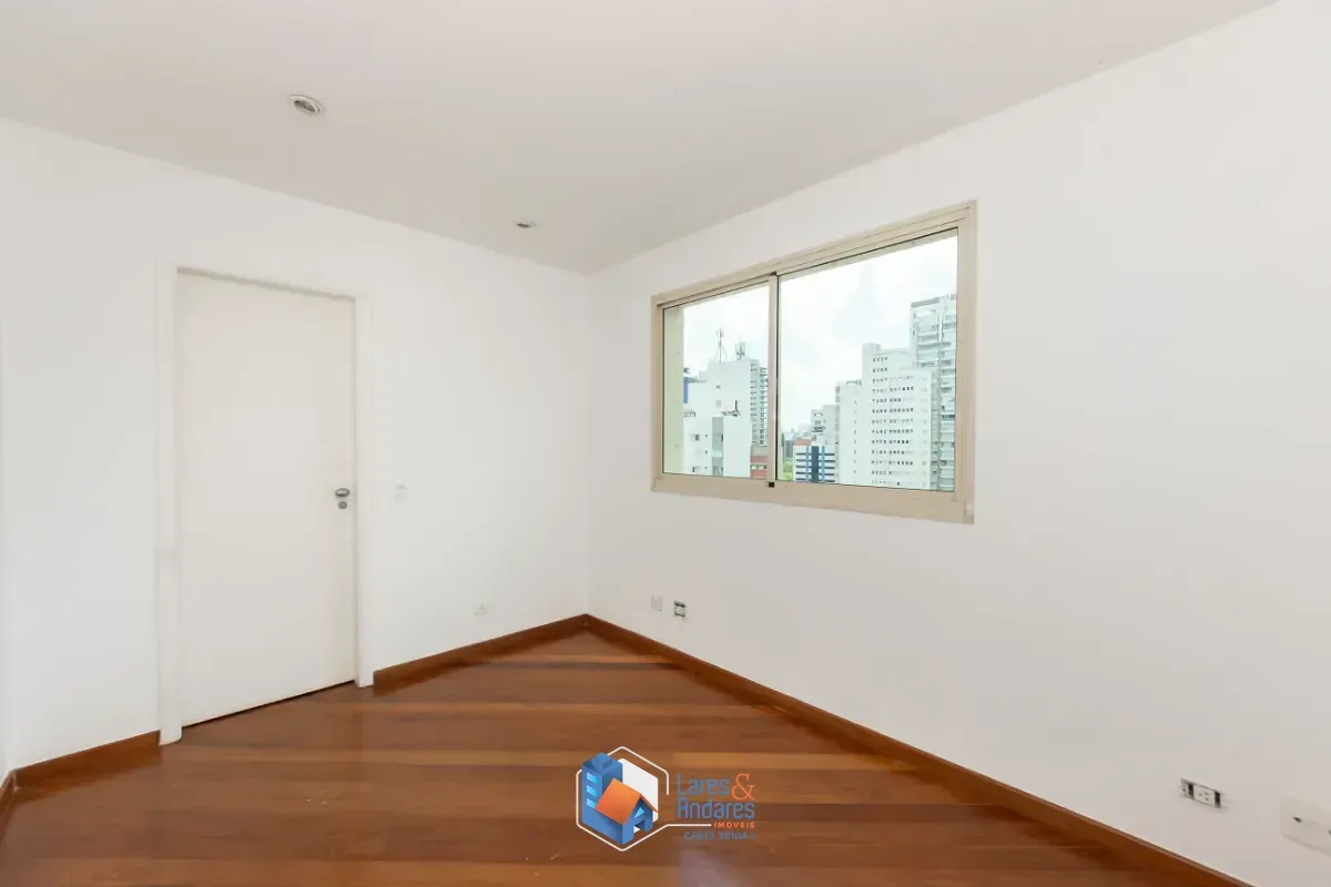 Imagem Apartamento para venda em Moema com 2 quartos, sendo 2 suítes, 138m²