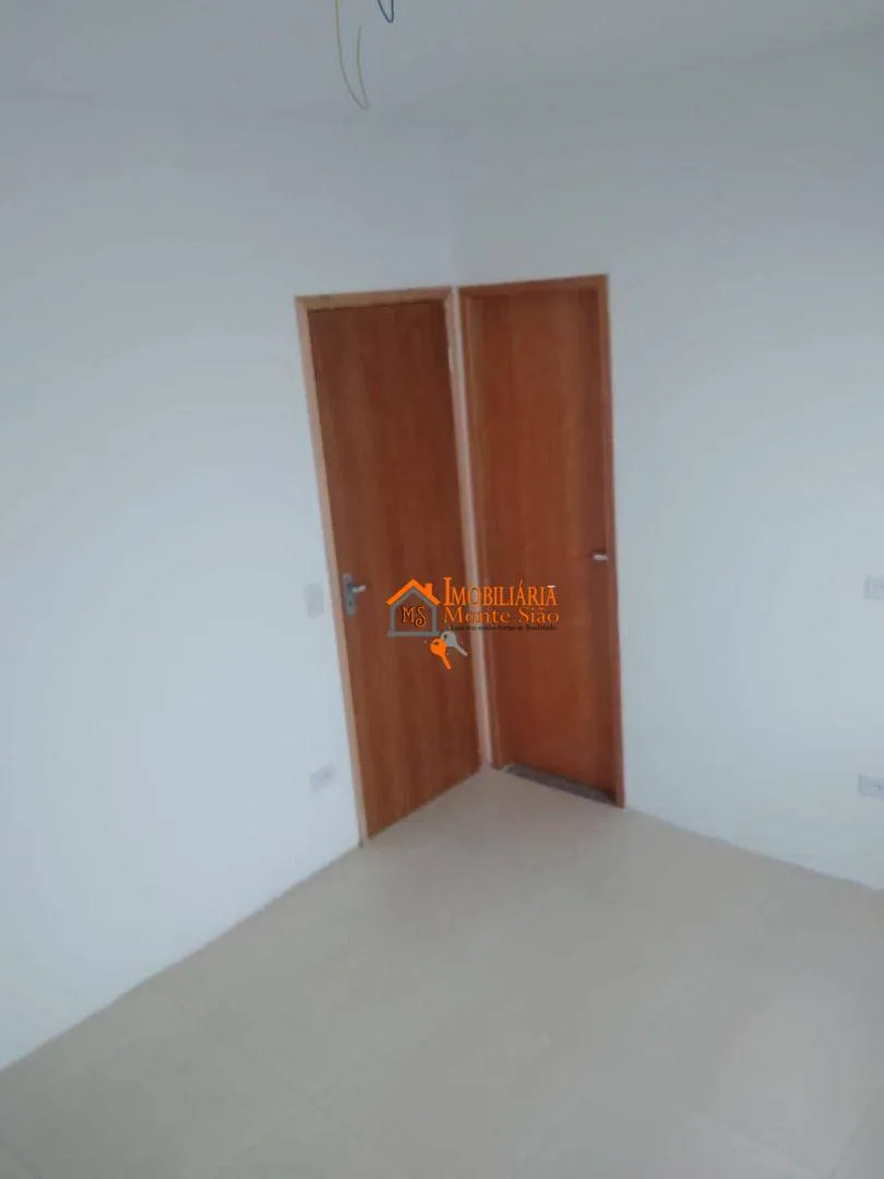Imagem Casa com 3 dormitórios à venda, 263 m² por R$ 1.080.000,00 - Jardim Vila Galvão - Guarulhos/SP