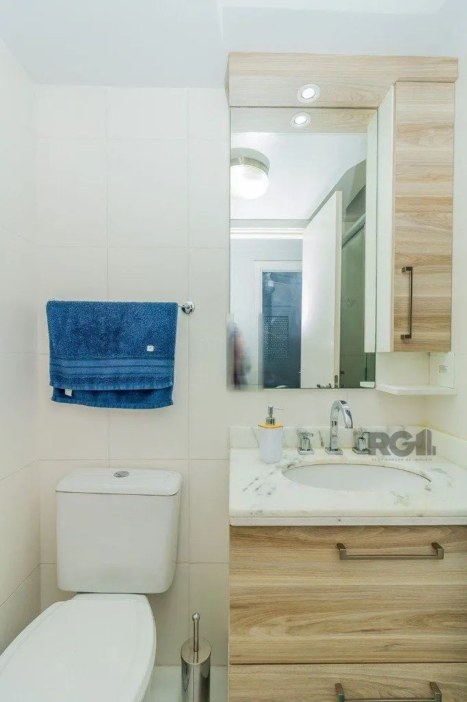 Imagem Apartamento 75m², 3 dormitórios, 2 vagas no bairro Partenon