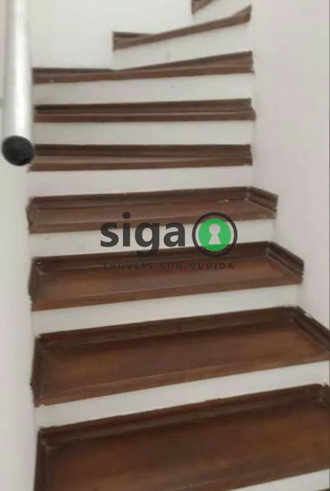 Imagem Casa ampla com 2 suítes, varanda e espaço versátil no quintal!