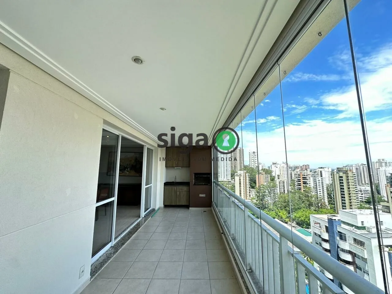 Imagem Apartamento à venda com 3 dormitórios, 2 vagas de garagem, 128m2 na Vila Andrade