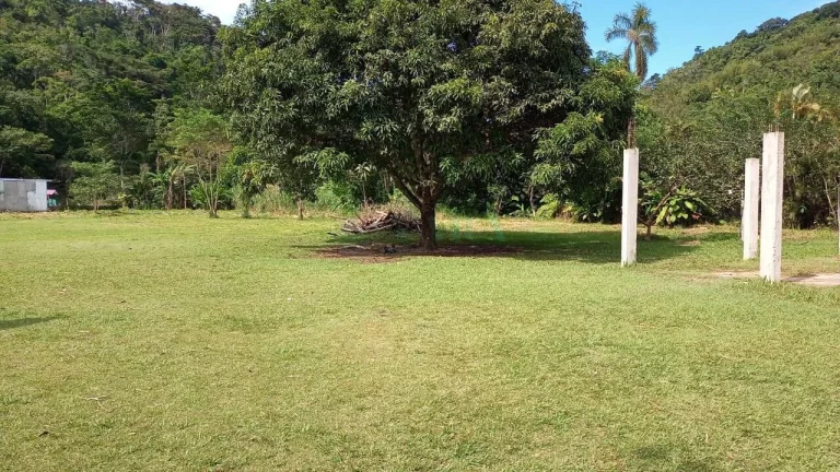 Imagem Terreno para vender na Praia do Itamanbuca em Ubatuba