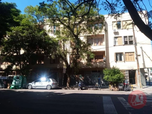 Foto do imóvel Na Cidade Baixa, 57 m² privativos com 2 dormitórios.