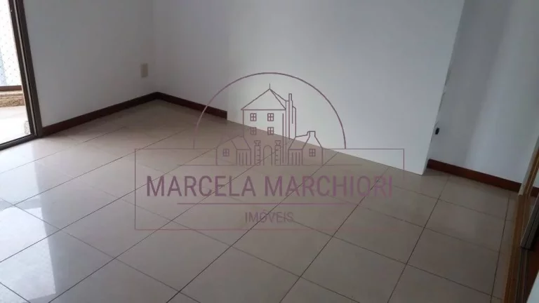 Imagem 4 Vagas de Garagem, Nas Castanheiras, Varanda grandiosa e Andar Alto