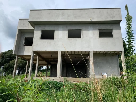 Imagem Casa para Venda em Concórdia, Santa Terezinha, 3 dormitórios, 1 suíte, 2 banheiros, 1 vaga