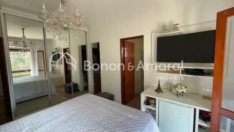 Imagem Esta residência é perfeita para quem busca amplitude, integração e conforto. Com ambientes gener...