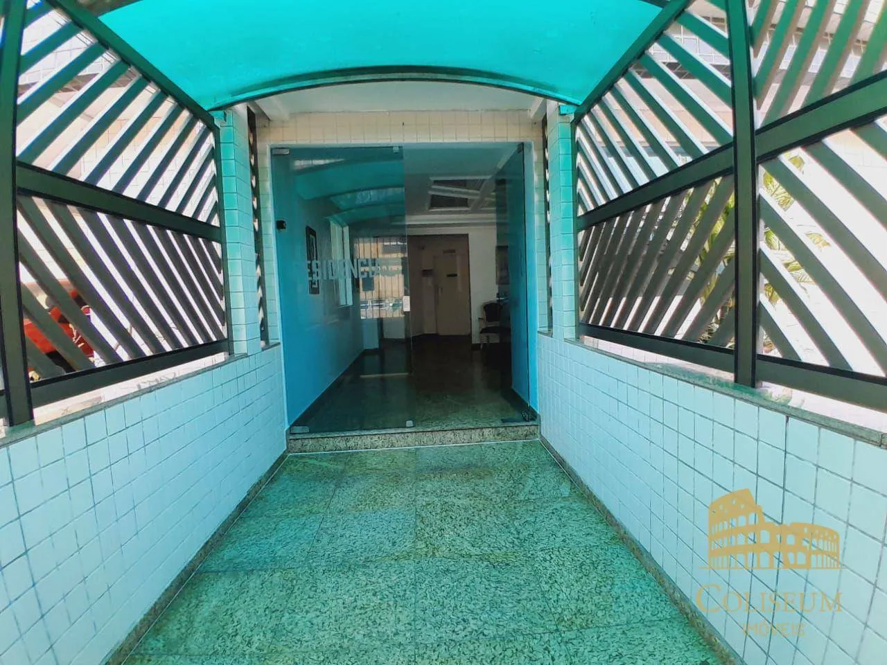 Imagem Apartamento com 1 dormitório à venda, 60 m² por R$ 280.000,00 - Vila Caiçara - Praia Grande/SP