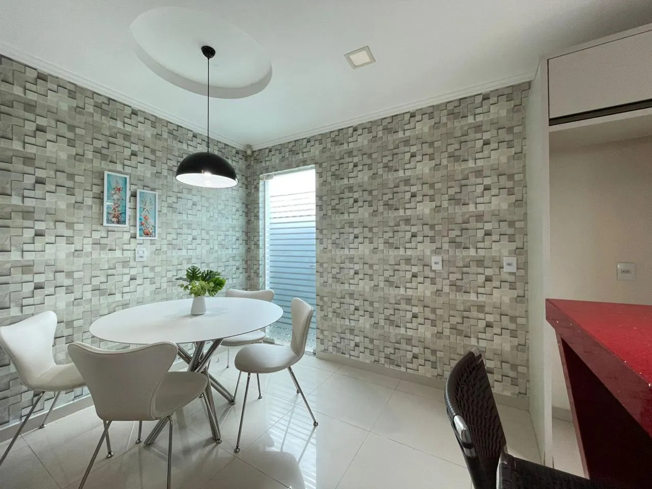 Imagem Casa à venda com 124m2 por R$ 970.000,00
