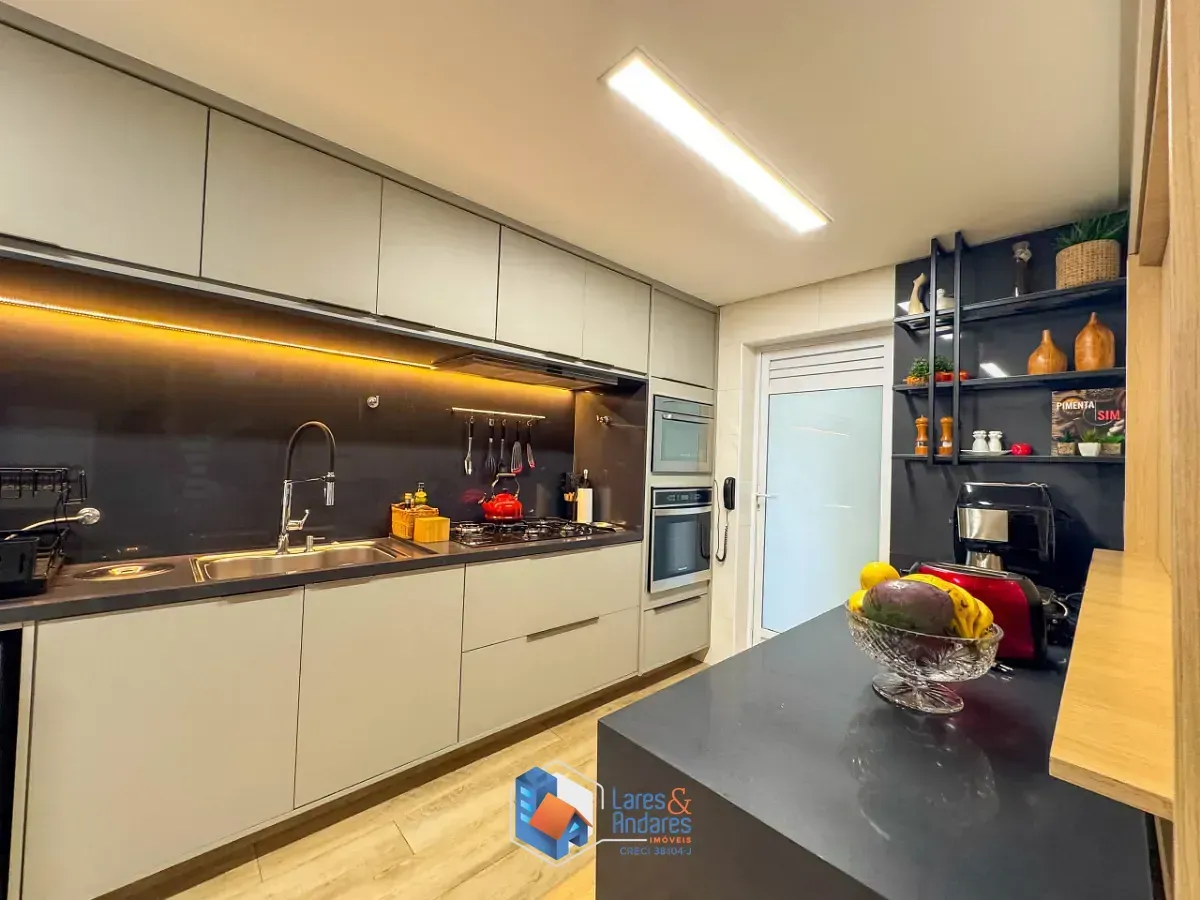 Imagem Apartamento para venda em Brooklin Paulista com 3 quartos, sendo 3 suítes, 197m²