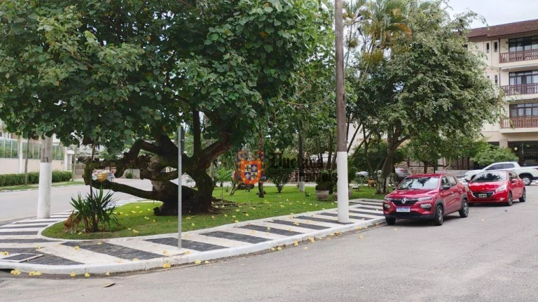 Imagem Apartamento com 2 dormitórios à venda, 60 m² por R$ 275.000 - Enseada - Guarujá/SP