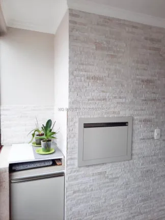 Imagem Apartamento com 2 Quartos à Venda, 90 m² em Centro - Balneário Camboriú