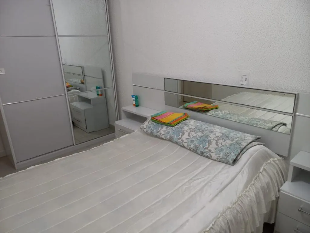 Imagem Apartamento 1 Dormitório - Bairro --
