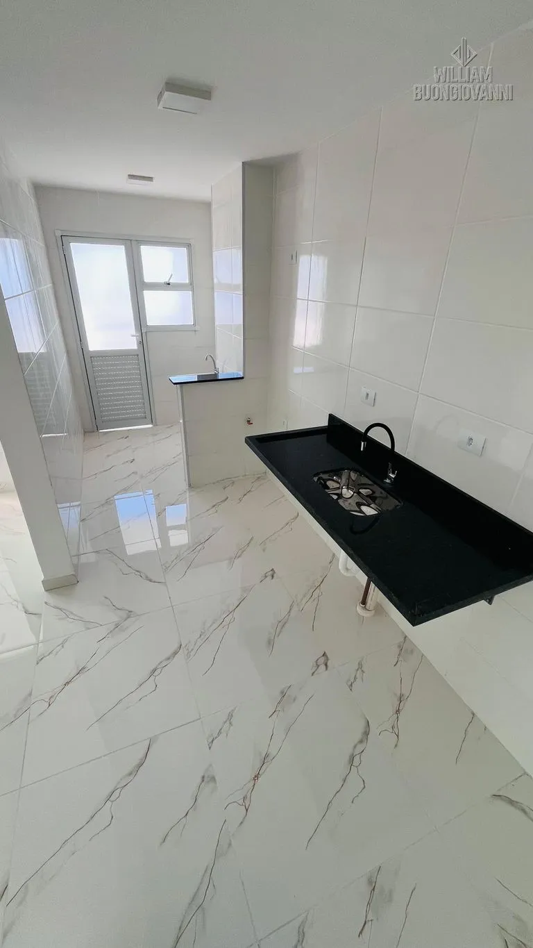 Imagem Apartamento 02 dormitórios sendo 1 suite com sacada e vista mar