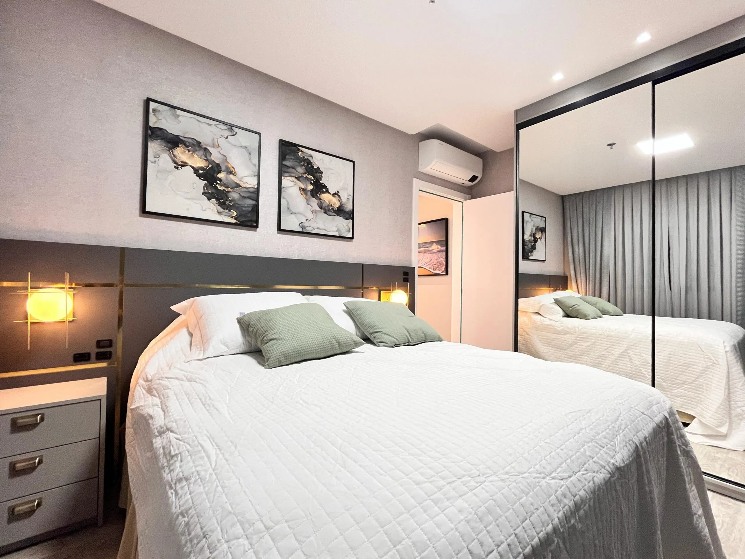 Imagem Flat à venda com 40m2 por R$ 990.000,00