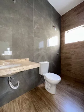 Imagem SOBRADO COM PISCINA, 3 QUARTOS SENDO 1 SUÍTE, BAL. VOLTA AO MUNDO