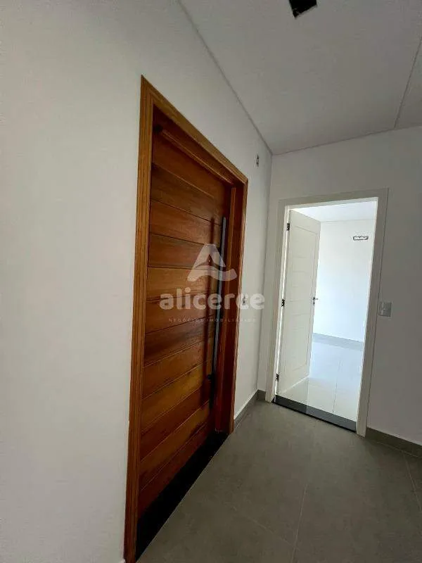 Imagem APARTAMENTO NOVO DE ALTO PADRÃO NA PINHEIRA - VIVA A POUCOS METROS DO MAR!