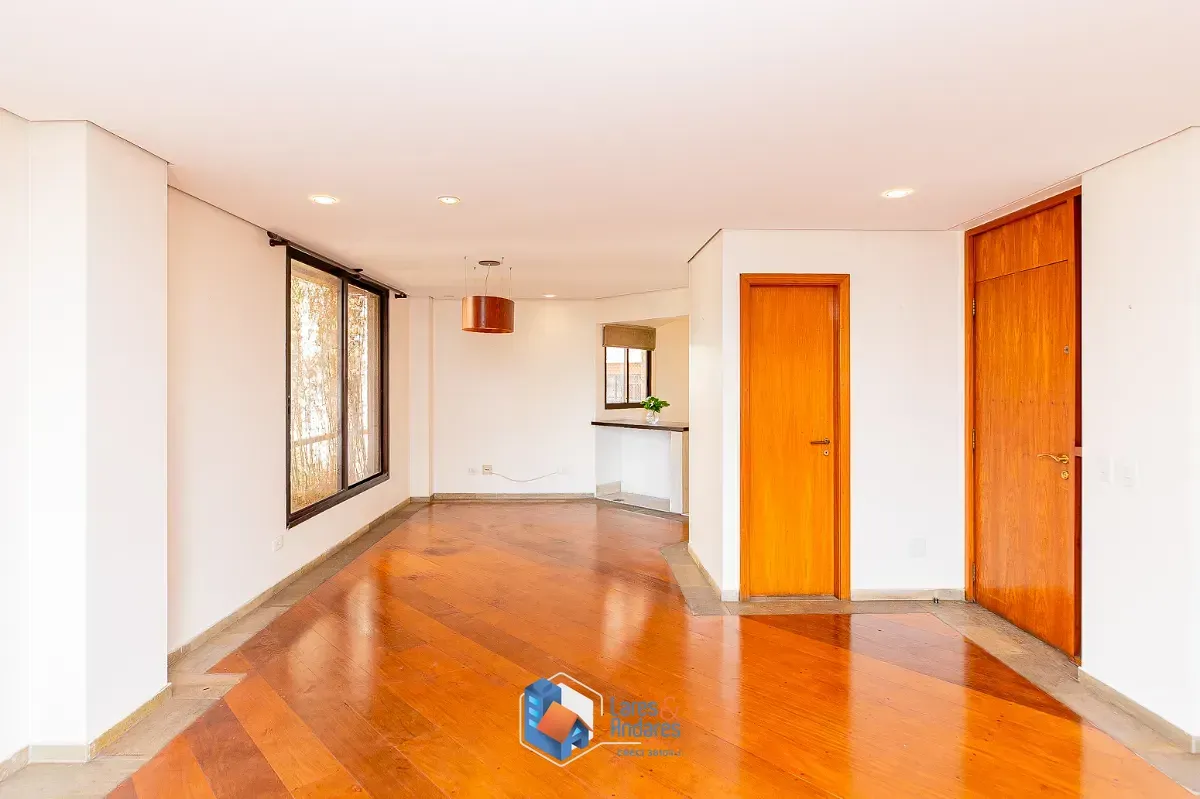 Imagem Apartamento para venda em Brooklin com 4 quartos, sendo 2 suítes, 200m²