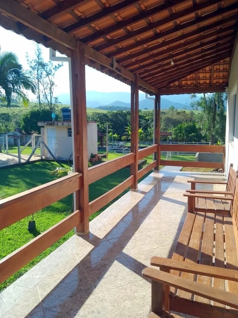Imagem Chácara à venda 5 Quartos, 3 Suites, 10 Vagas, 5000M², Zona Rural, Guaratinguetá - SP