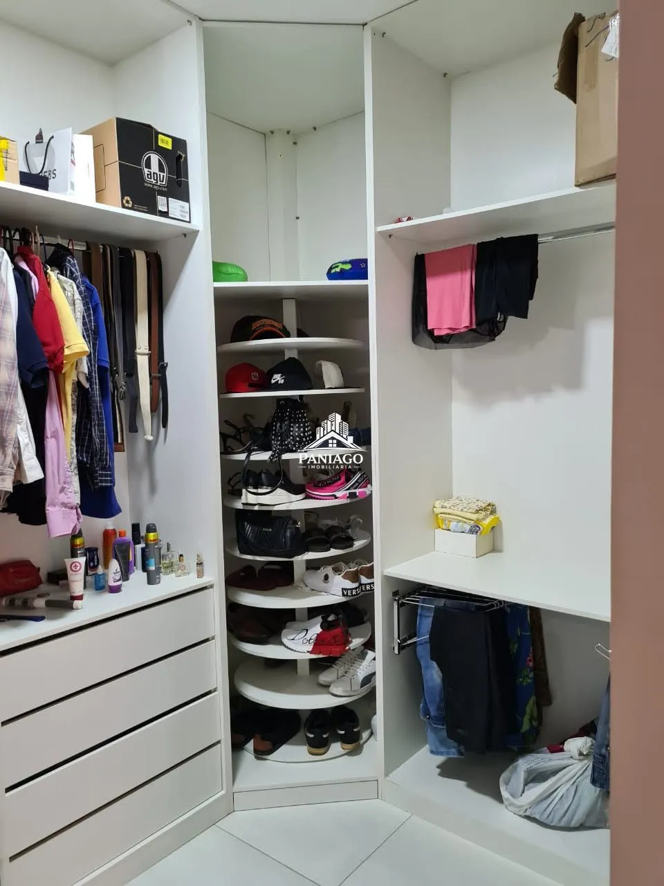 Imagem Casa com 3 Quartos, Piscina e Energia Solar à Venda no Jardim Comodoro