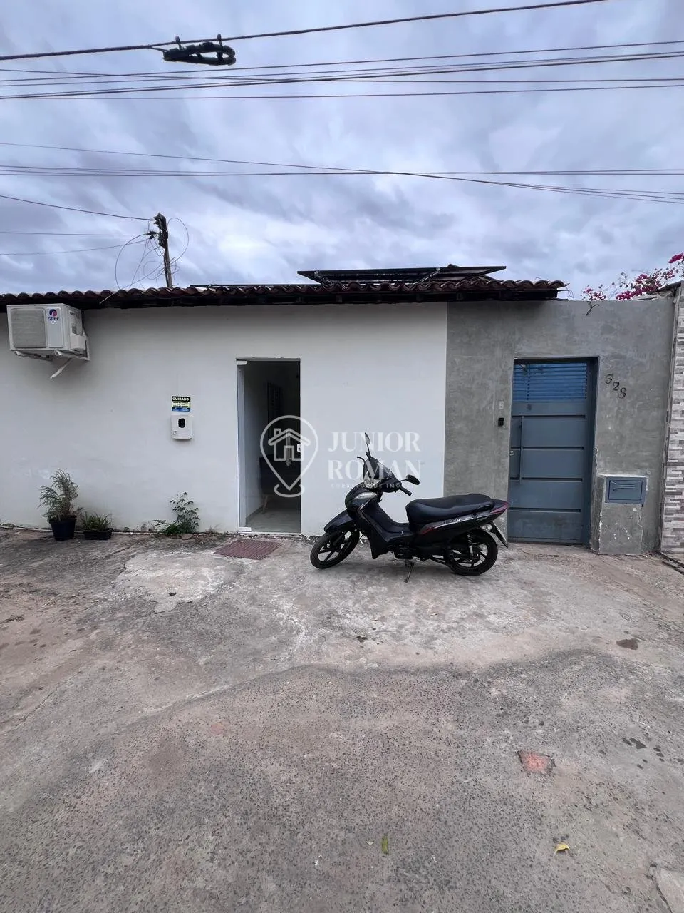 Imagem CASA 3 DORM 160M2 - BAIRRO ANTÔNIO GERALDO l BARREIRAS/BA