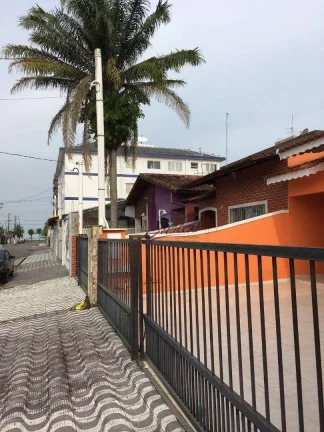 Imagem Casa com 2 dormitórios à venda, 150 m² por R$ 480.000,00 - Caiçara - Praia Grande/SP