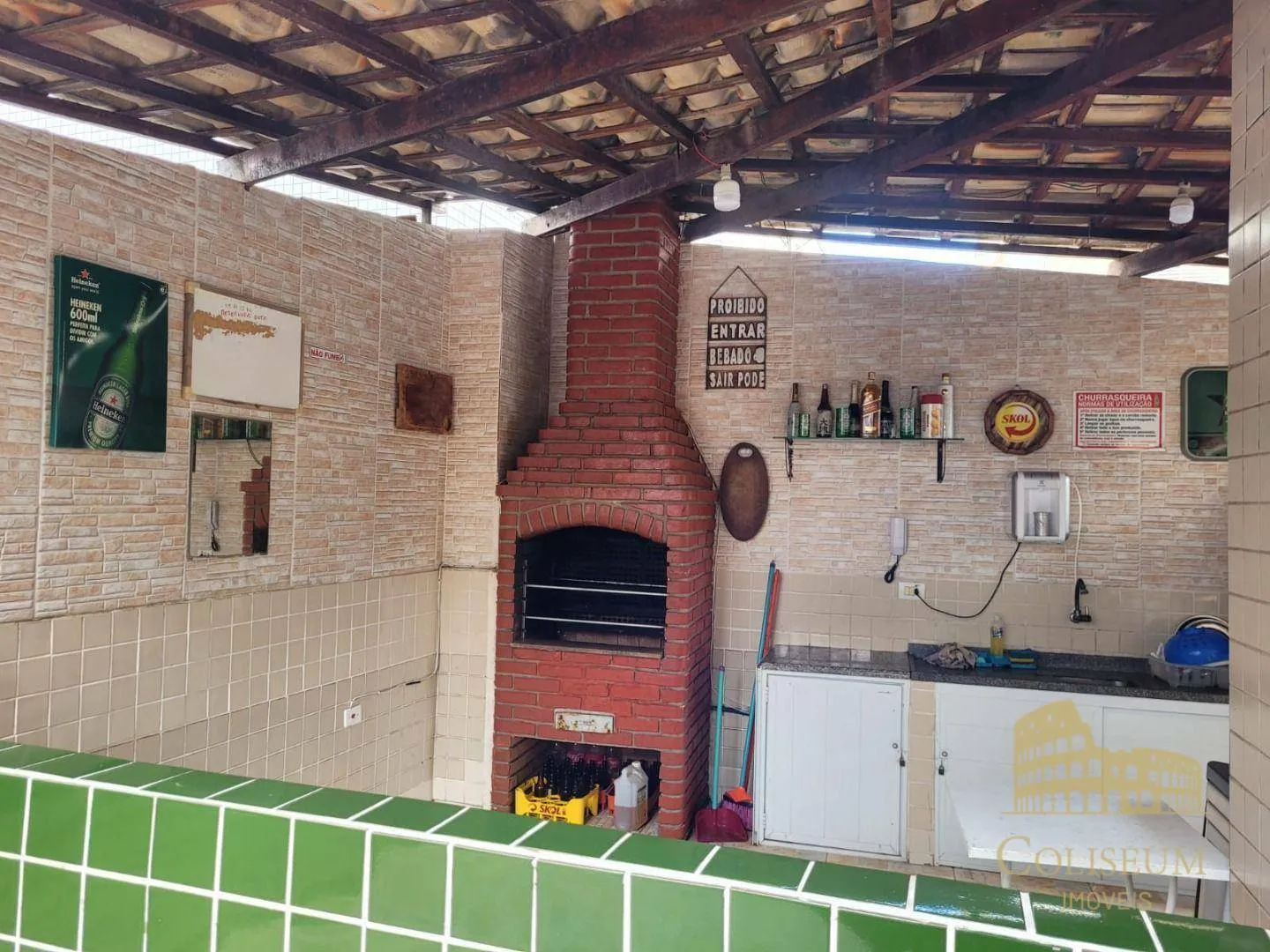 Imagem Apartamento com 1 dormitório para alugar, 54 m² por R$ 2.300,00/mês - Tupi - Praia Grande/SP
