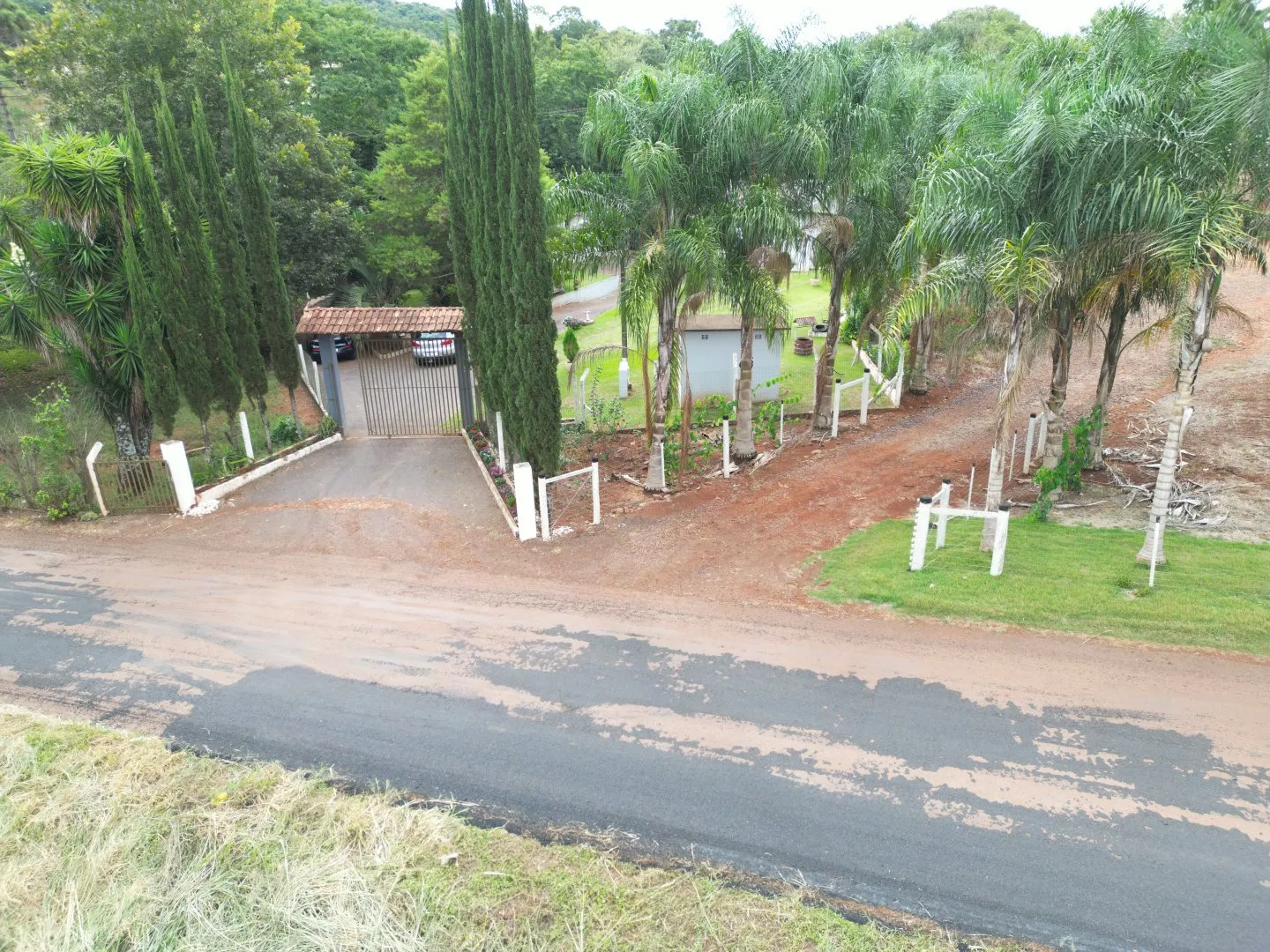 Imagem Chácara em Cascavel - Rio do Salto - Venda - Casa Sede, Lago para Pesca e Pomar - Aproveite!